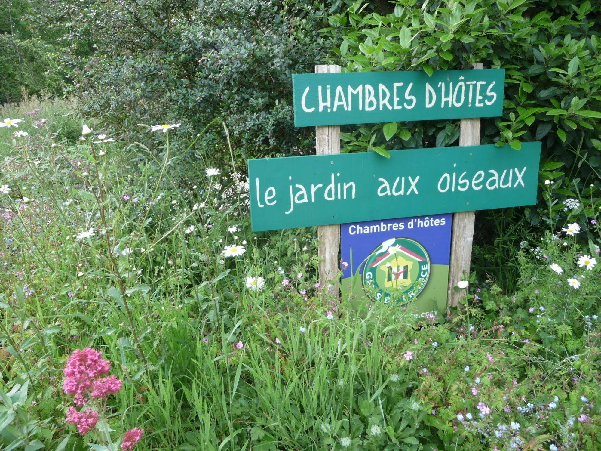Bed and Breakfast Le Jardin Aux Oiseaux Férel Esterno foto