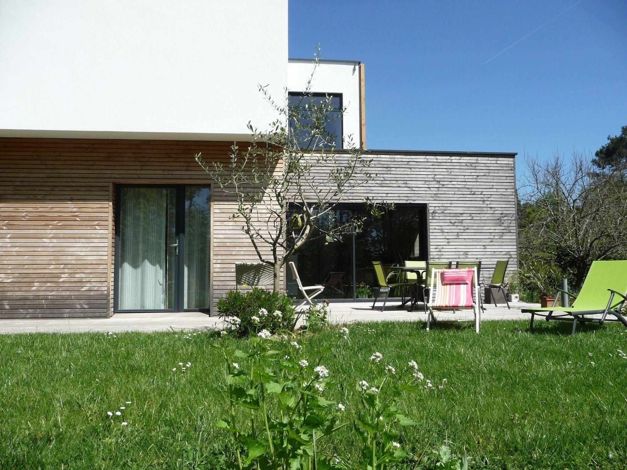 Bed and Breakfast Le Jardin Aux Oiseaux Férel Esterno foto